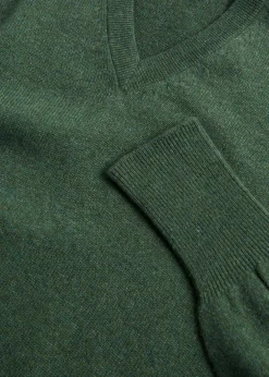 Classic Cashmere V-Neck Sweater