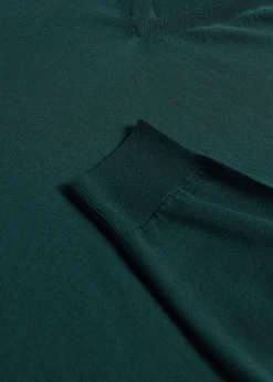 Essential Merino Wool V-neck Sweater